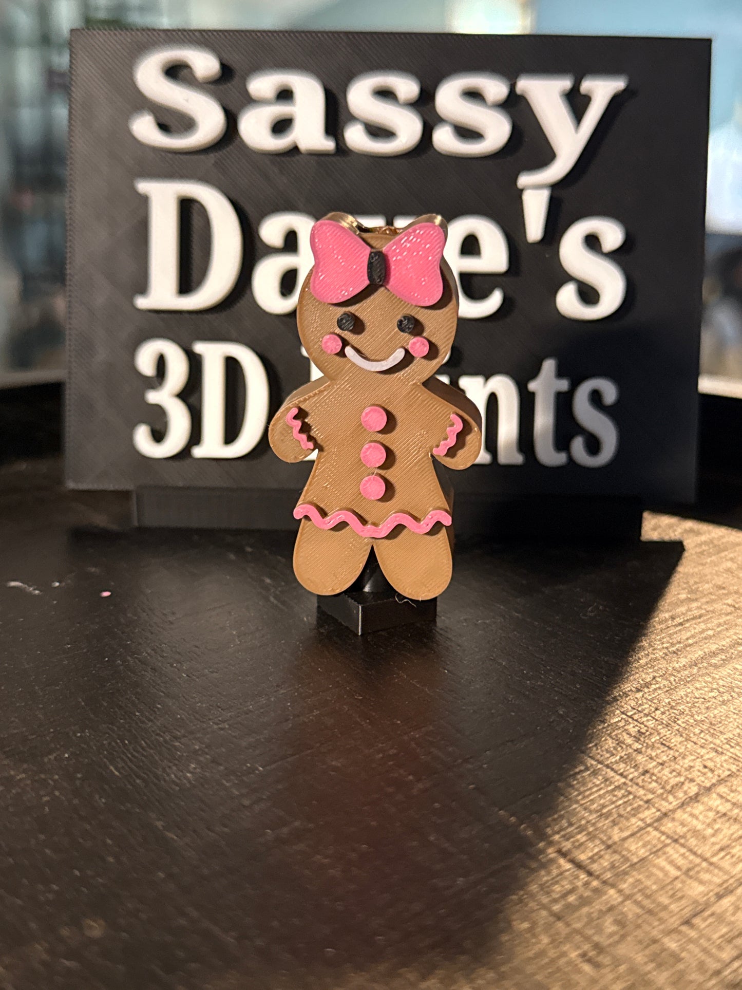 Gingerbread man topper