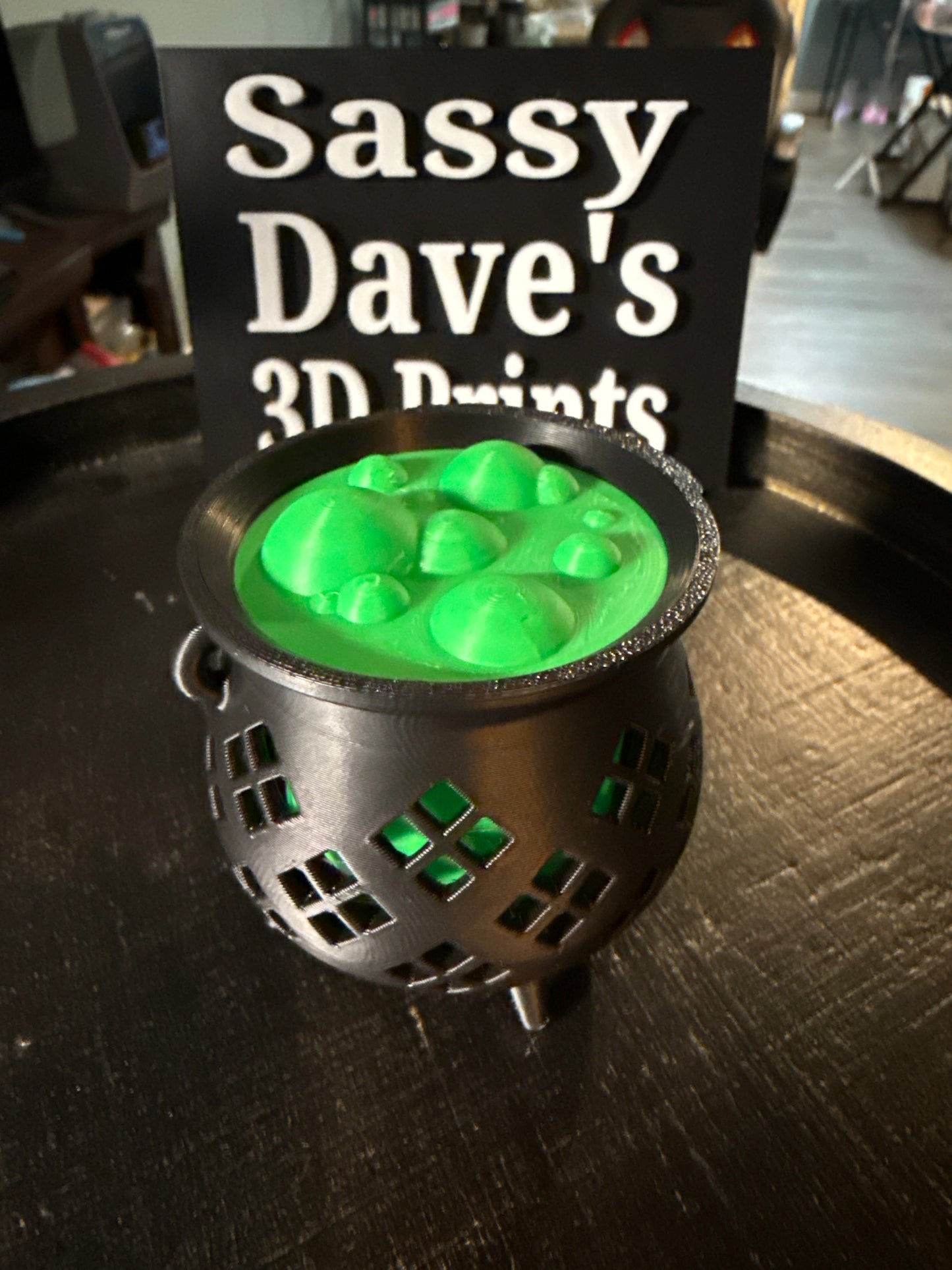 Small cauldron with LED candle