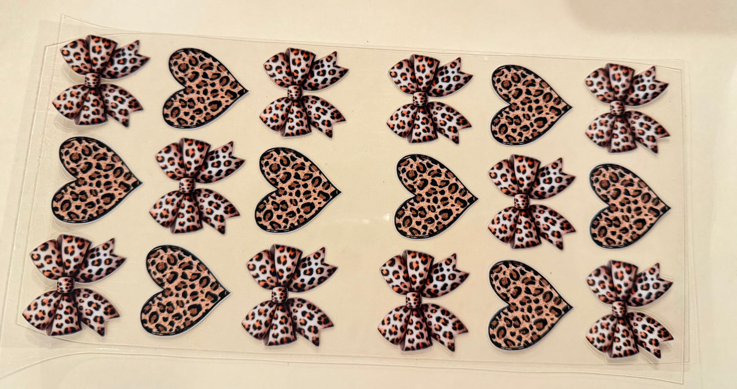 Cheetah hearts and bows 