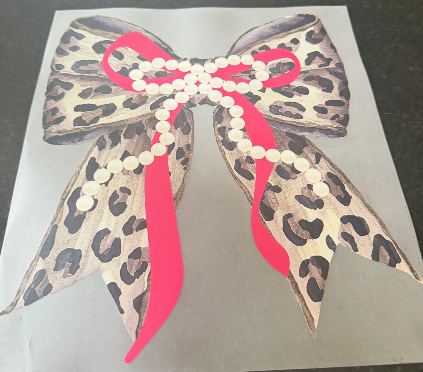 Leopard pearl bow