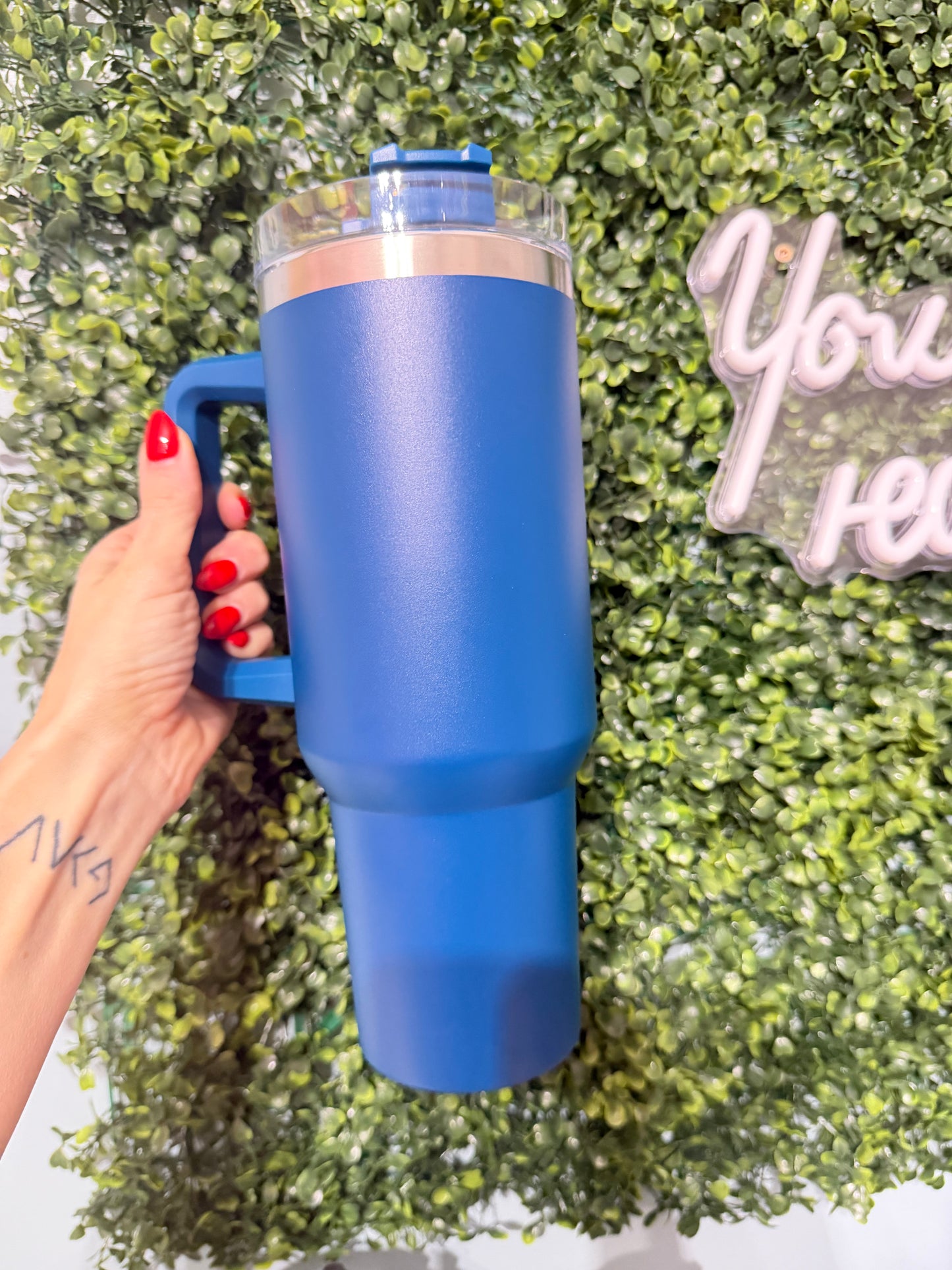 40oz tumbler (non slow globe)