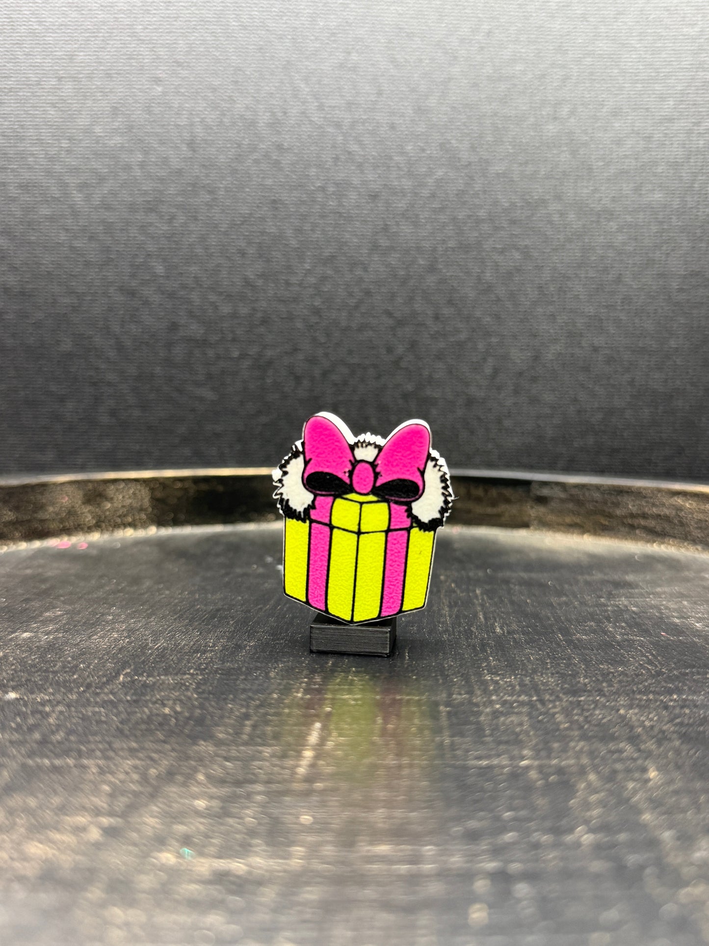Present Topper