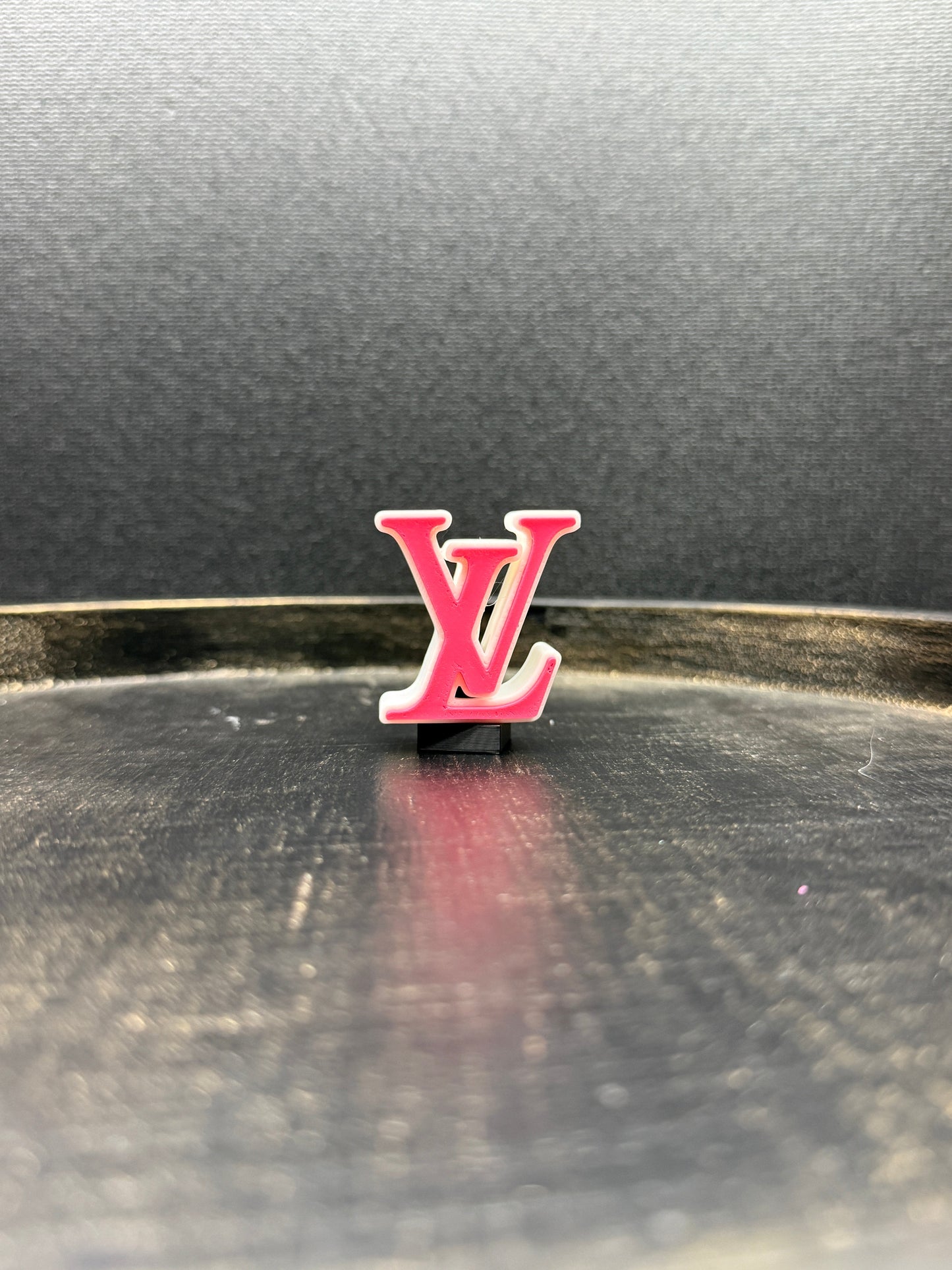 Pink LV Topper