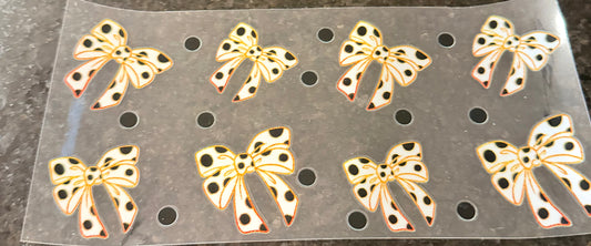 Polka dot bows