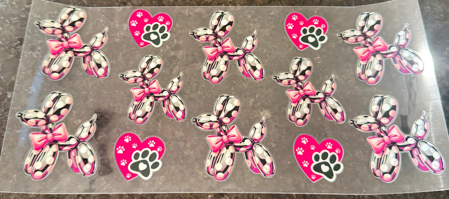 Black paw balloon dogs