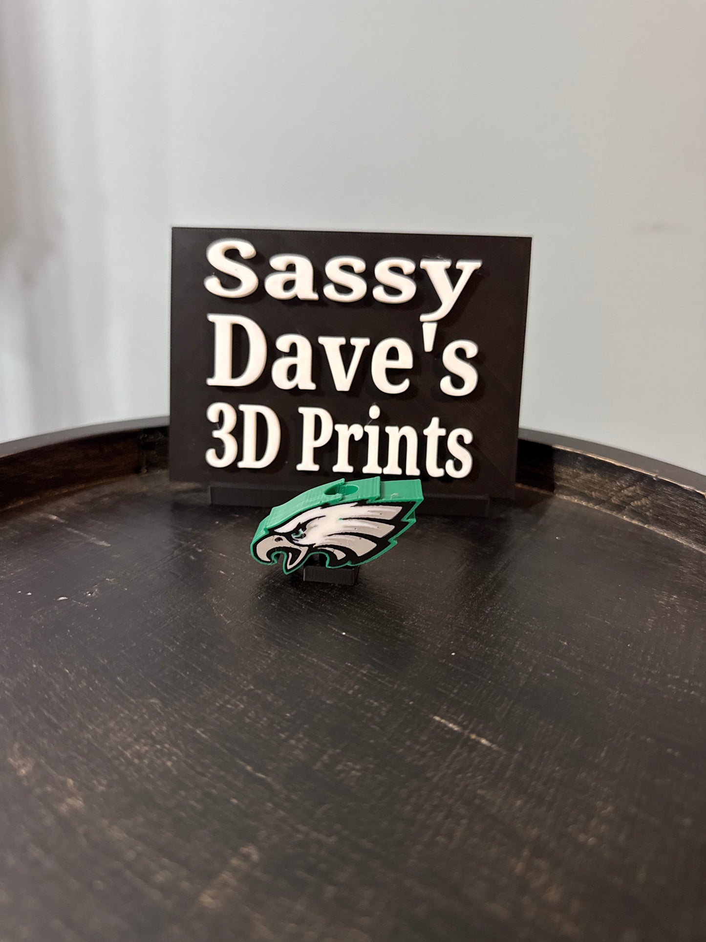 Eagle straw topper