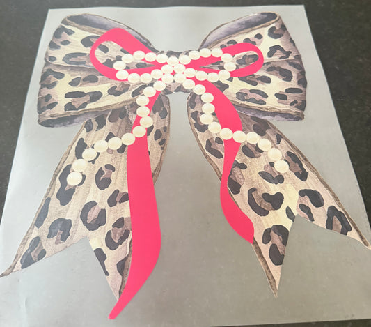 Leopard pearl bow
