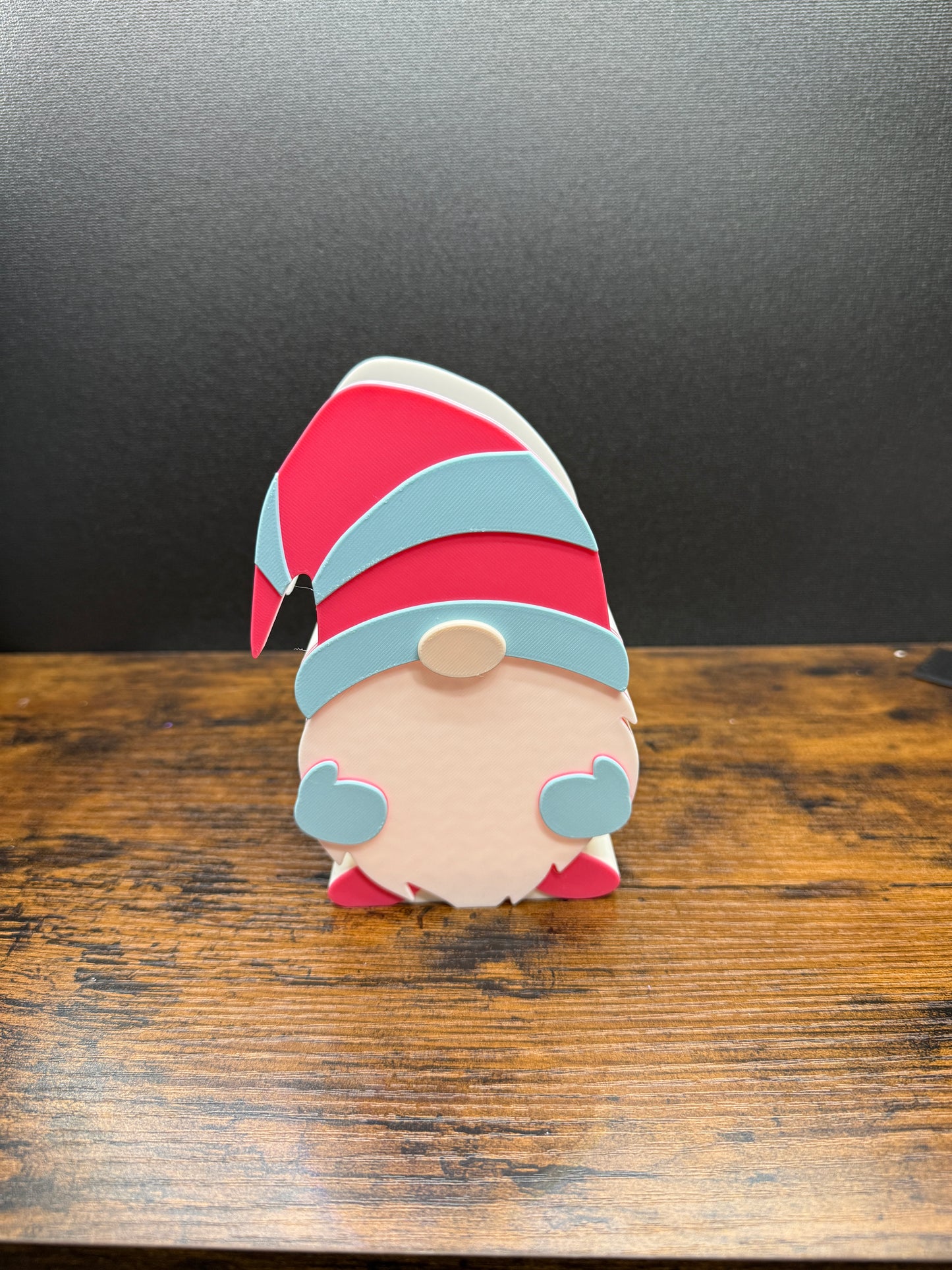 Gnome pen holder