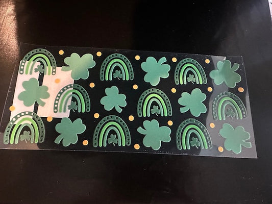 Clovers and rainbows